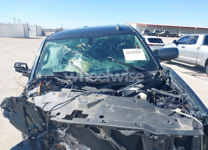 Photo 10 of 2017 Chevrolet Silverado 1500 2LT (VIN 1GCVKREC7HZ196145)