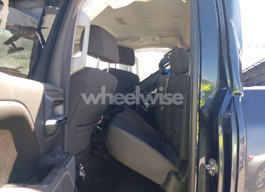 Photo 8 of 2017 Chevrolet Silverado 1500 2LT (VIN 1GCVKREC7HZ196145)