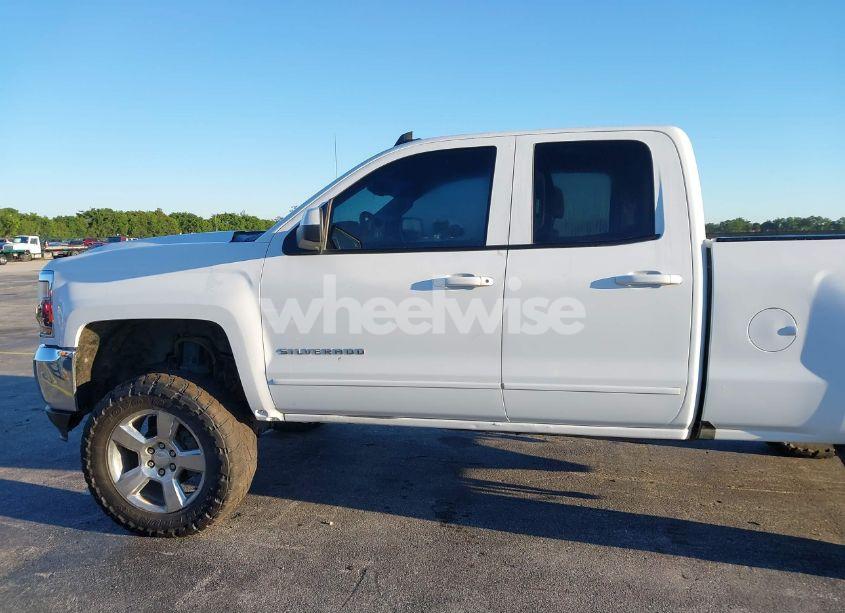 Photo 14 of 2017 Chevrolet Silverado 1500 1LT (VIN 1GCVKREC7HZ216507)