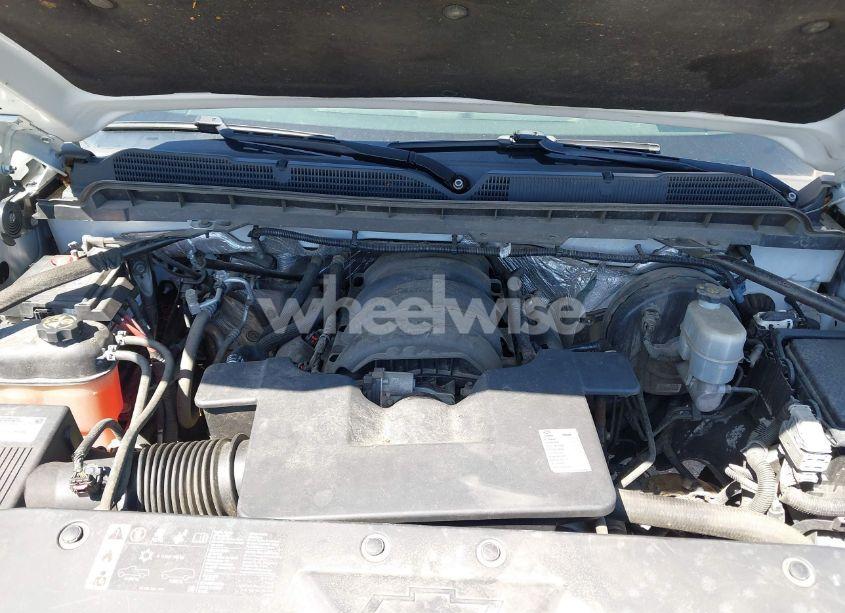 Photo 10 of 2017 Chevrolet Silverado 1500 2LT (VIN 1GCVKREC7HZ372689)