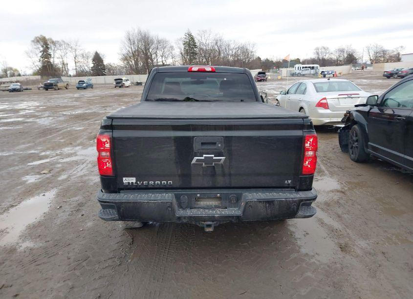 Photo 16 of 2018 Chevrolet Silverado 1500 2LT (VIN 1GCVKREC7JZ121502)