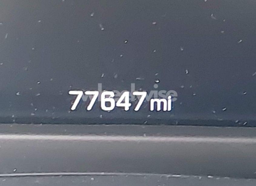 Photo 14 of 2018 Chevrolet Silverado 1500 2LT (VIN 1GCVKREC7JZ165550)