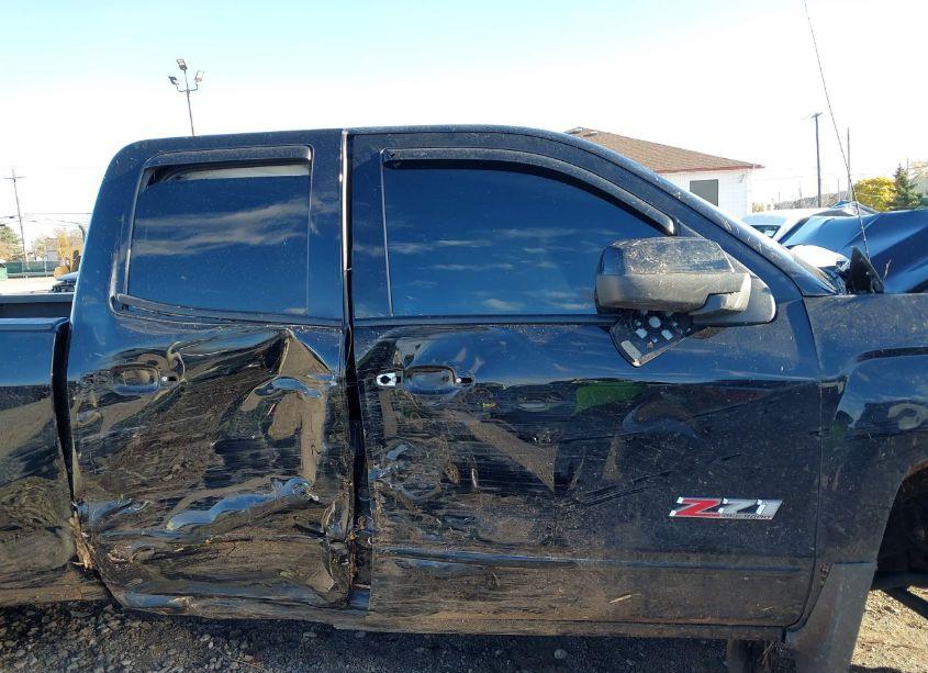 Photo 13 of 2018 Chevrolet Silverado 1500 2LT (VIN 1GCVKREC7JZ179559)