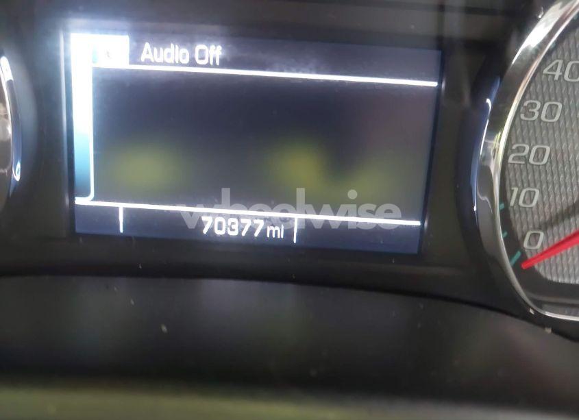 Photo 15 of 2018 Chevrolet Silverado 1500 2LT (VIN 1GCVKREC7JZ264840)