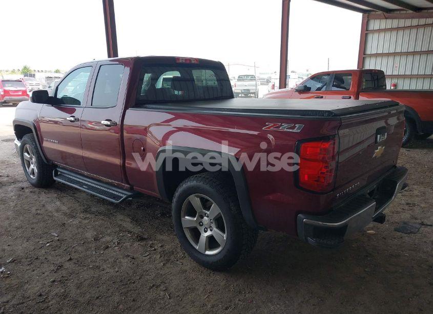 Photo 3 of 2014 Chevrolet Silverado 1500 2LT (VIN 1GCVKREC8EZ153686)