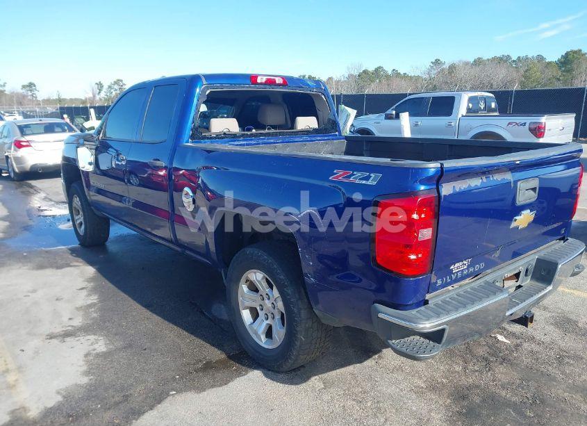 Photo 3 of 2014 Chevrolet Silverado 1500 2LT (VIN 1GCVKREC8EZ297433)