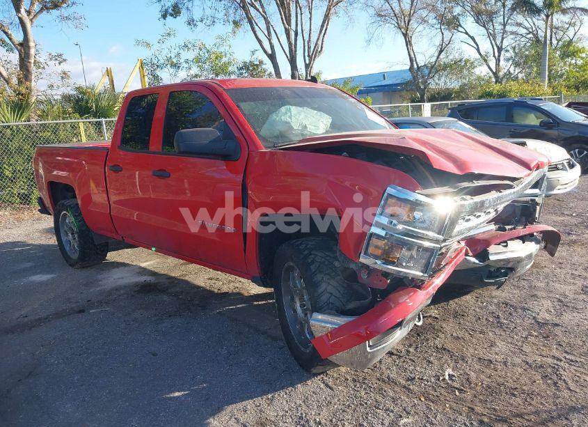 2014 Chevrolet Silverado 1500 1LT (VIN 1GCVKREC8EZ306079) main photo