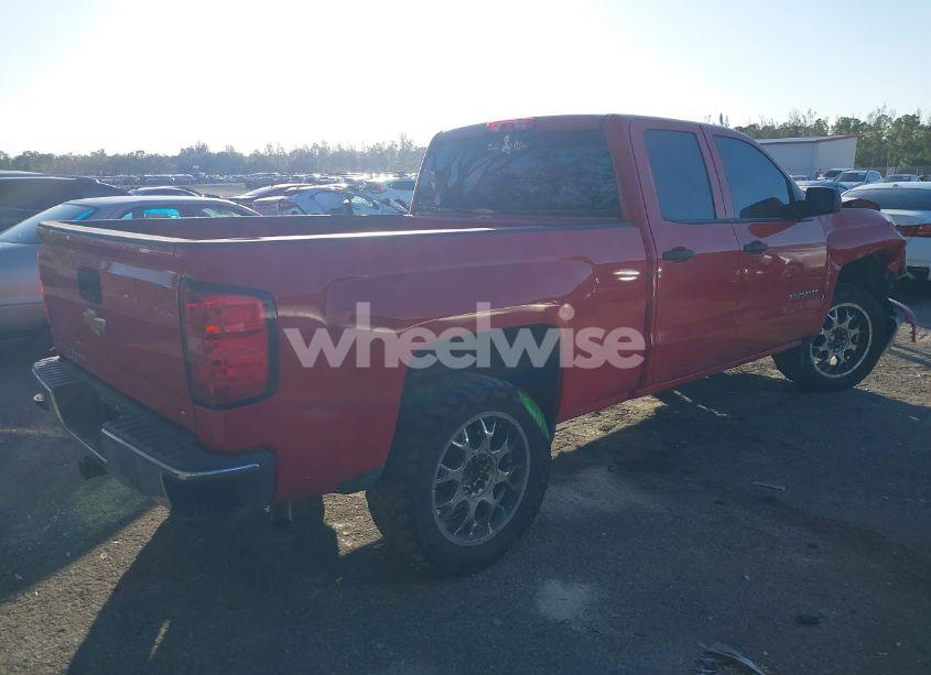 Photo 4 of 2014 Chevrolet Silverado 1500 1LT (VIN 1GCVKREC8EZ306079)