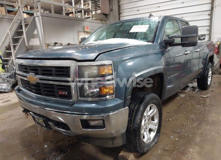 Photo 2 of 2014 Chevrolet Silverado 1500 2LT (VIN 1GCVKREC8EZ341351)