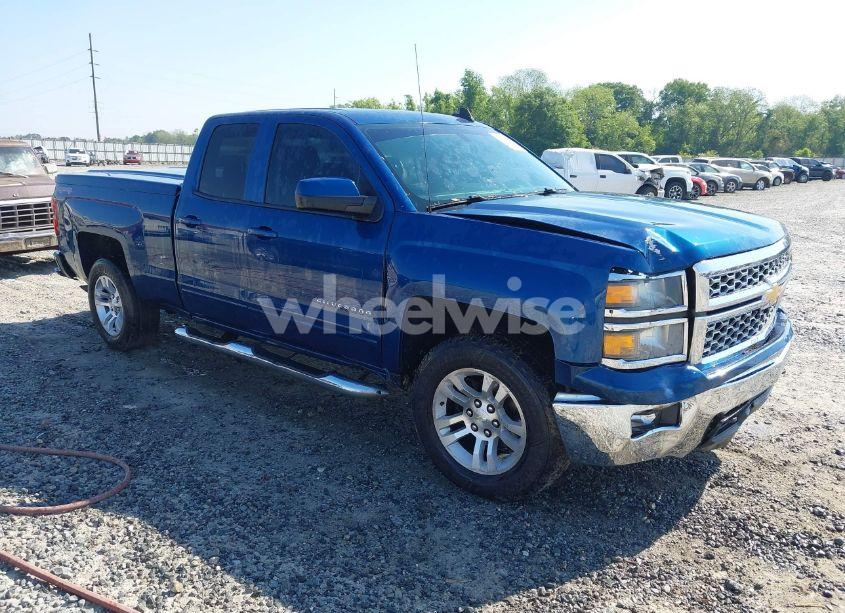 2015 Chevrolet Silverado 1500 1LT (VIN 1GCVKREC8FZ213225) main photo