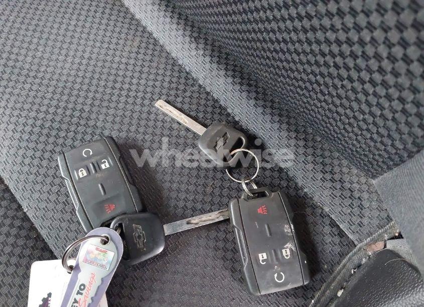 Photo 11 of 2015 Chevrolet Silverado 1500 2LT (VIN 1GCVKREC8FZ238674)