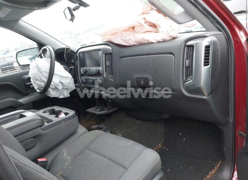 Photo 5 of 2015 Chevrolet Silverado 1500 2LT (VIN 1GCVKREC8FZ238674)