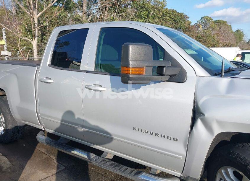 Photo 13 of 2015 Chevrolet Silverado 1500 1LT (VIN 1GCVKREC8FZ282559)