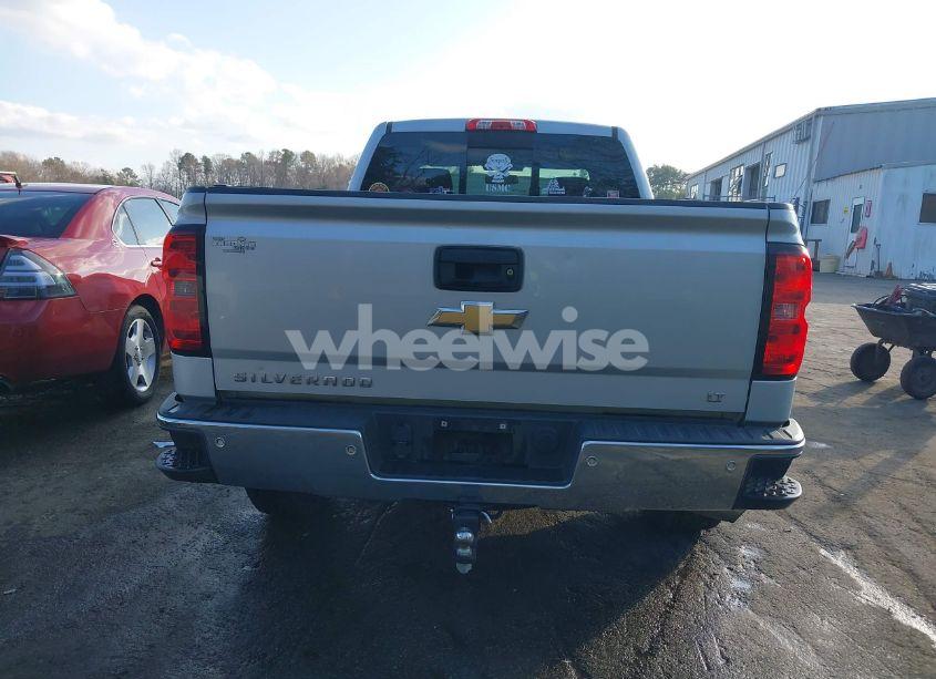 Photo 16 of 2015 Chevrolet Silverado 1500 1LT (VIN 1GCVKREC8FZ282559)