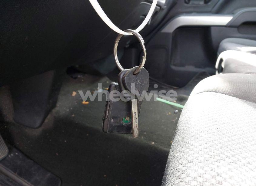 Photo 11 of 2015 Chevrolet Silverado 1500 1LT (VIN 1GCVKREC8FZ315074)