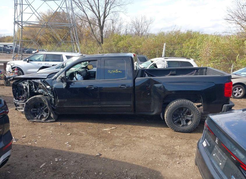 Photo 14 of 2015 Chevrolet Silverado 1500 2LT (VIN 1GCVKREC8FZ357700)