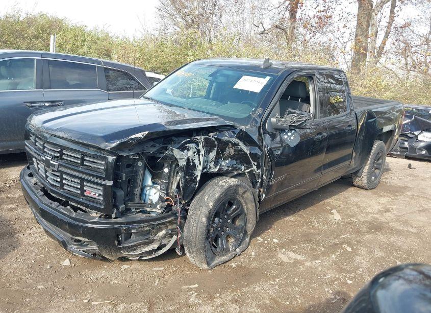 Photo 2 of 2015 Chevrolet Silverado 1500 2LT (VIN 1GCVKREC8FZ357700)