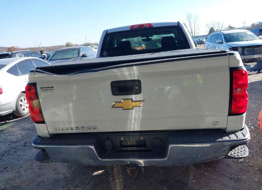 Photo 16 of 2015 Chevrolet Silverado 1500 2LT (VIN 1GCVKREC8FZ387442)