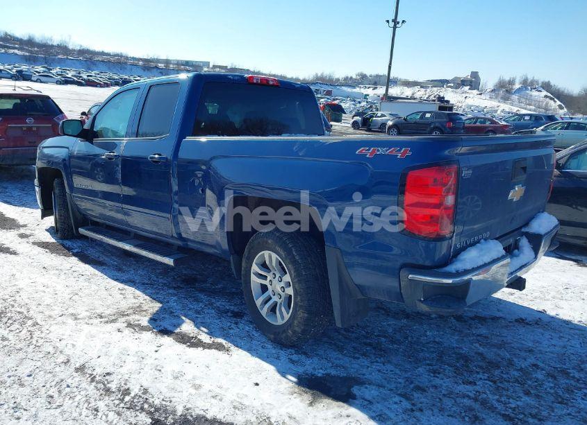 Photo 3 of 2015 Chevrolet Silverado 1500 1LT (VIN 1GCVKREC8FZ396805)