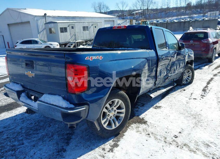Photo 4 of 2015 Chevrolet Silverado 1500 1LT (VIN 1GCVKREC8FZ396805)