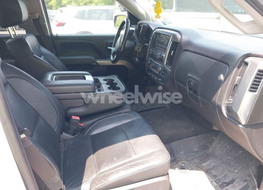 Photo 5 of 2015 Chevrolet Silverado 1500 1LT (VIN 1GCVKREC8FZ443802)