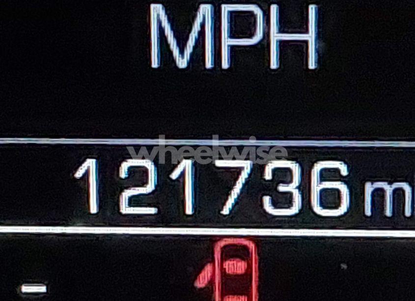 Photo 15 of 2016 Chevrolet Silverado 1500 2LT (VIN 1GCVKREC8GZ136907)