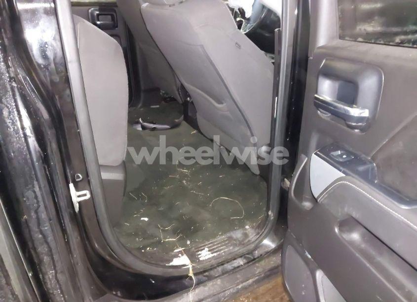 Photo 8 of 2016 Chevrolet Silverado 1500 2LT (VIN 1GCVKREC8GZ136907)