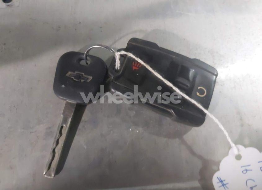 Photo 11 of 2016 Chevrolet Silverado 1500 1LT (VIN 1GCVKREC8GZ151746)