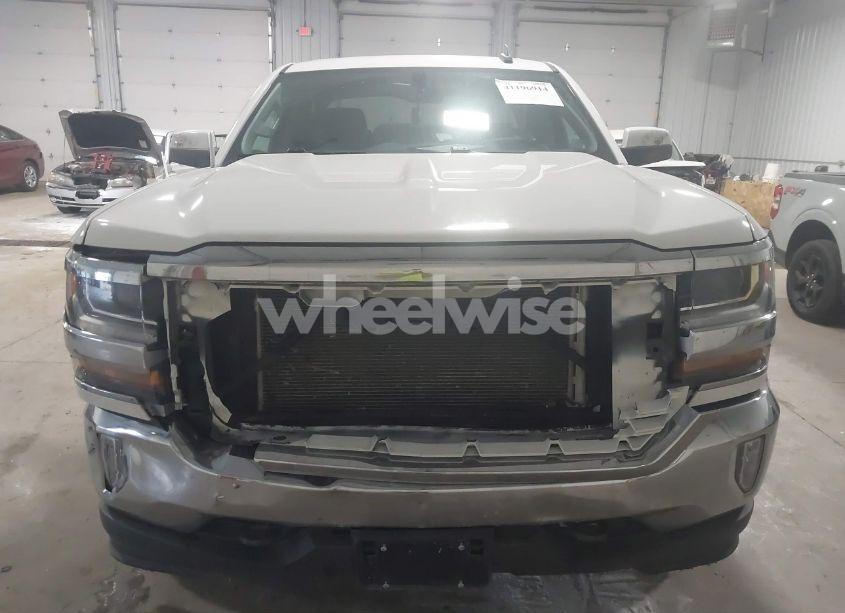 Photo 13 of 2016 Chevrolet Silverado 1500 1LT (VIN 1GCVKREC8GZ151746)