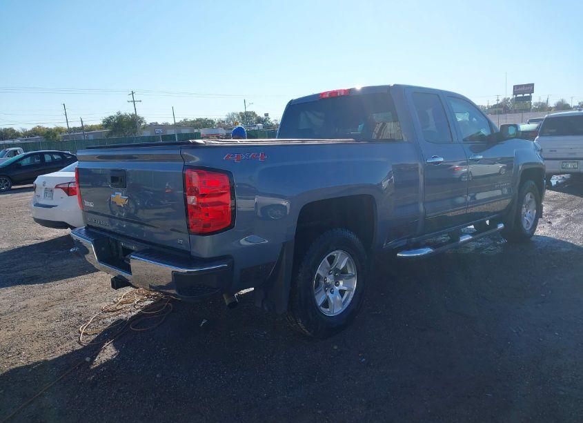 Photo 4 of 2016 Chevrolet Silverado 1500 1LT (VIN 1GCVKREC8GZ157742)
