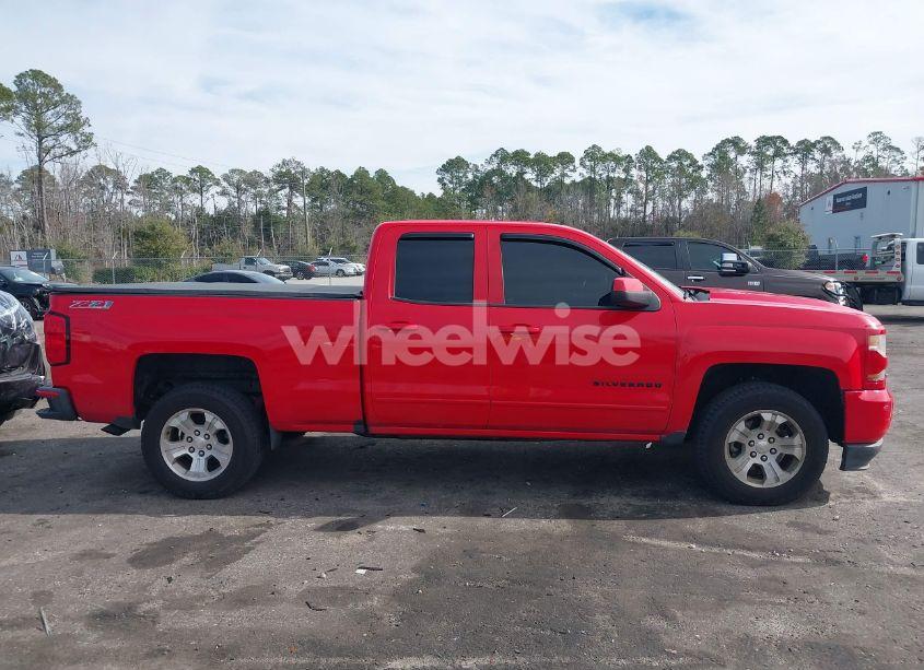 Photo 13 of 2016 Chevrolet Silverado 1500 2LT (VIN 1GCVKREC8GZ158194)