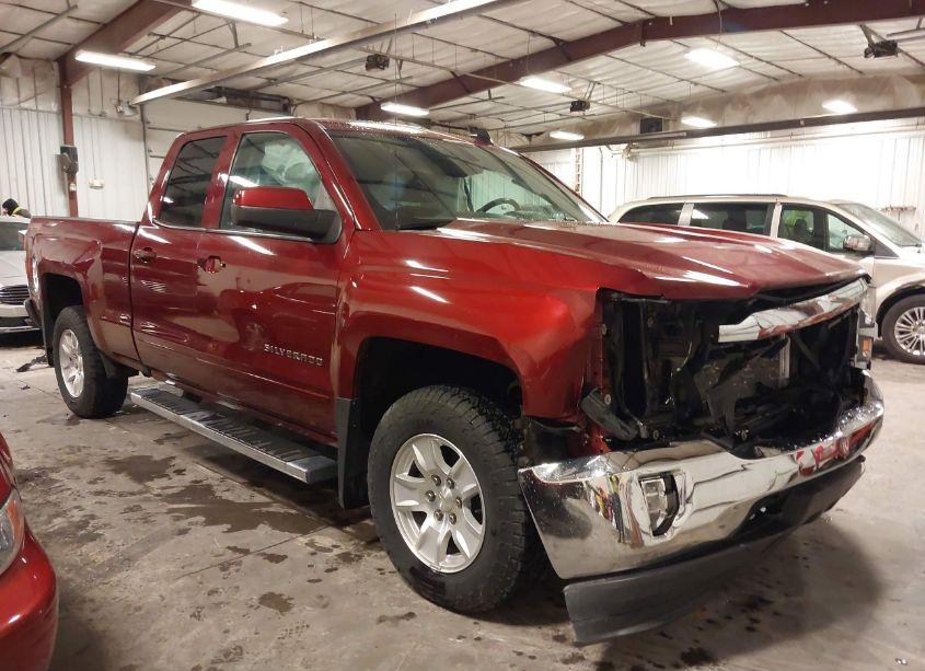 2016 Chevrolet Silverado 1500 1LT (VIN 1GCVKREC8GZ339361) main photo