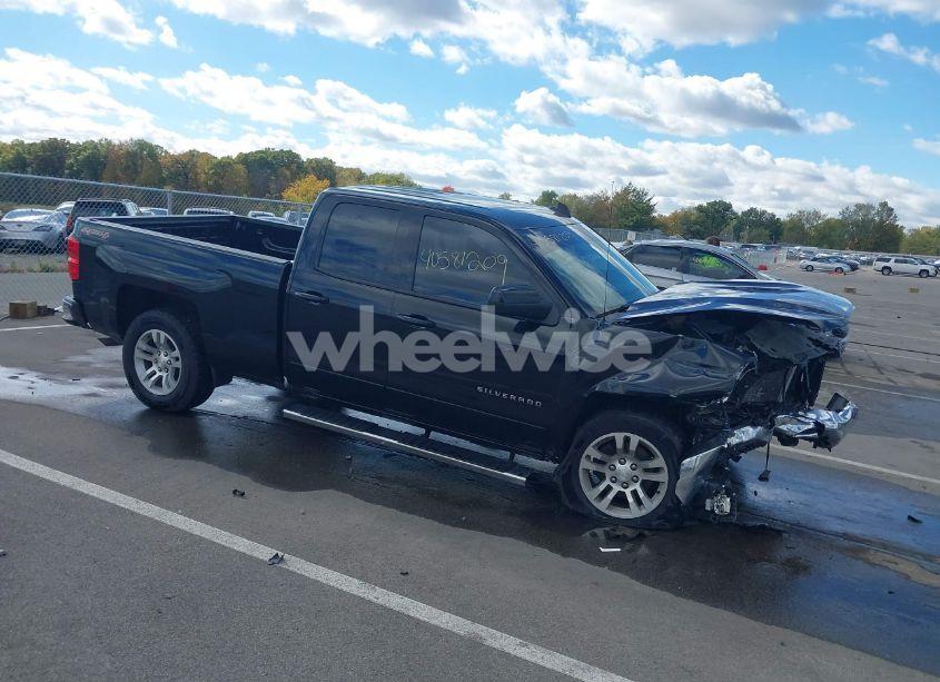 2016 Chevrolet Silverado 1500 1LT (VIN 1GCVKREC8GZ405620) main photo