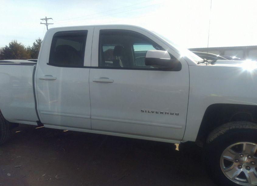 Photo 13 of 2017 Chevrolet Silverado 1500 1LT/2LT (VIN 1GCVKREC8HZ141381)