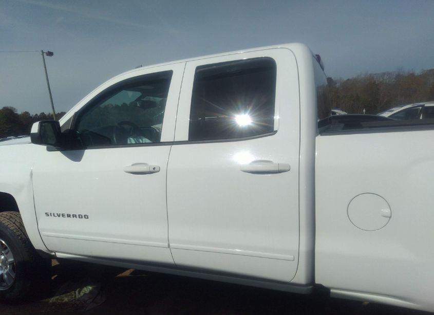 Photo 14 of 2017 Chevrolet Silverado 1500 1LT/2LT (VIN 1GCVKREC8HZ141381)