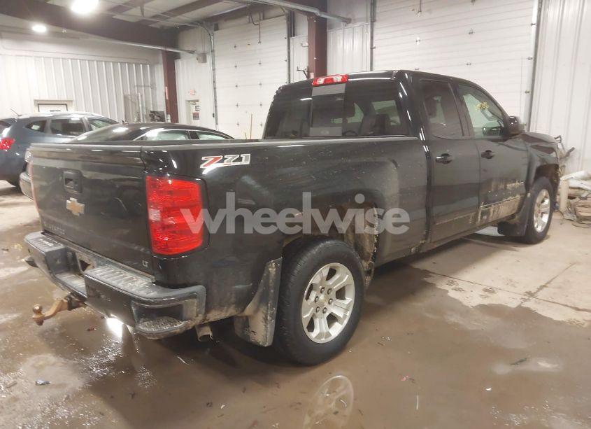 Photo 4 of 2017 Chevrolet Silverado 1500 2LT (VIN 1GCVKREC8HZ224857)