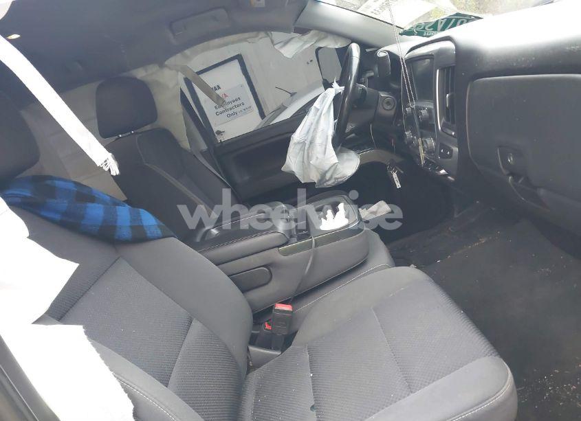 Photo 5 of 2017 Chevrolet Silverado 1500 LT (VIN 1GCVKREC8HZ252304)