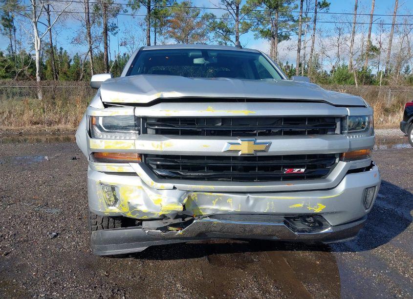Photo 6 of 2017 Chevrolet Silverado 1500 2LT (VIN 1GCVKREC8HZ306670)