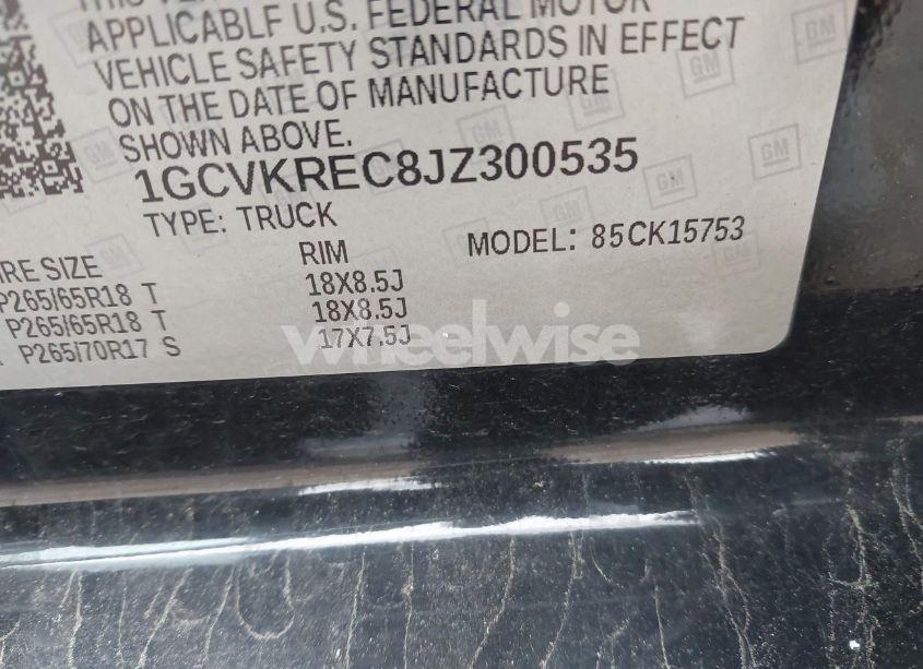 Photo 9 of 2018 Chevrolet Silverado 1500 2LT (VIN 1GCVKREC8JZ300535)