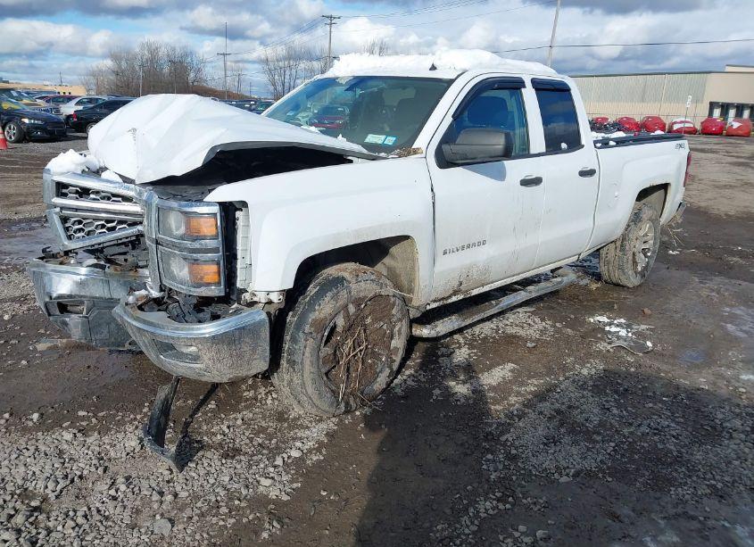 Photo 2 of 2014 Chevrolet Silverado 1500 1LT (VIN 1GCVKREC9EZ119188)
