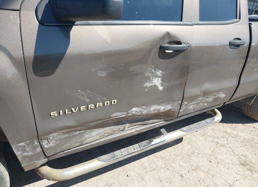 Photo 6 of 2014 Chevrolet Silverado 1500 2LT (VIN 1GCVKREC9EZ197664)