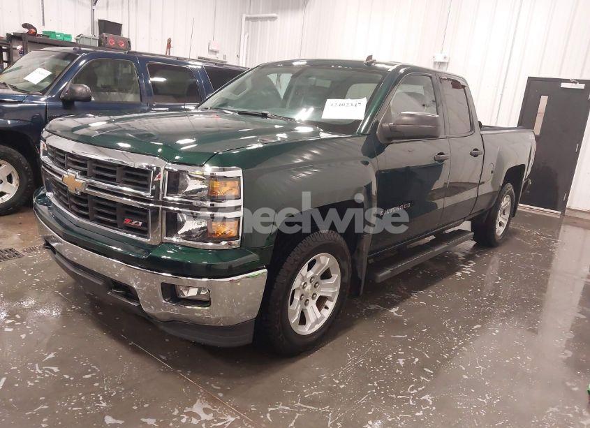 Photo 2 of 2014 Chevrolet Silverado 1500 2LT (VIN 1GCVKREC9EZ323215)