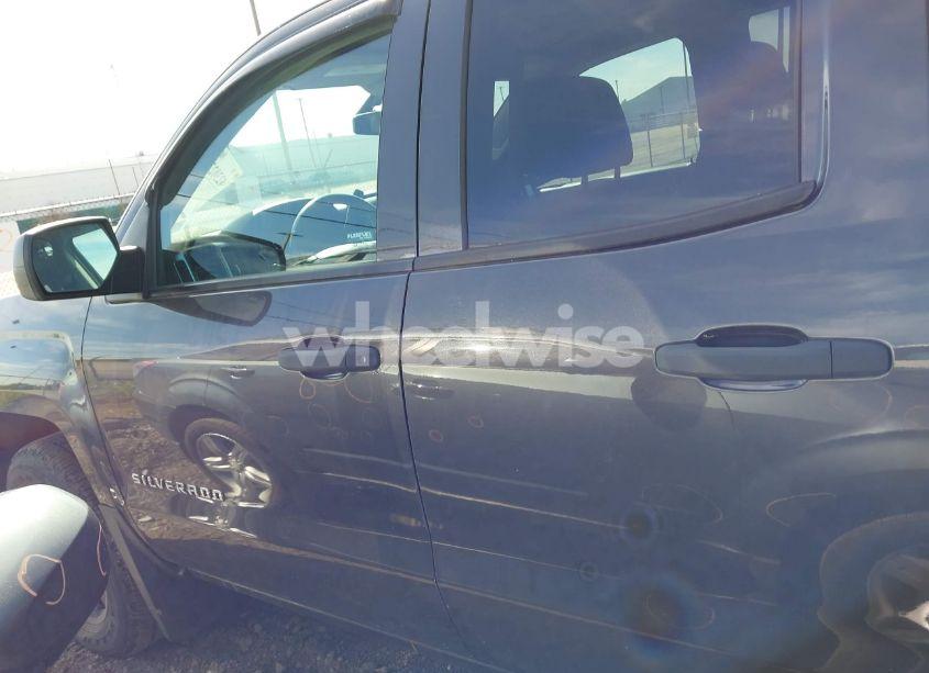 Photo 14 of 2014 Chevrolet Silverado 1500 2LT (VIN 1GCVKREC9EZ393121)