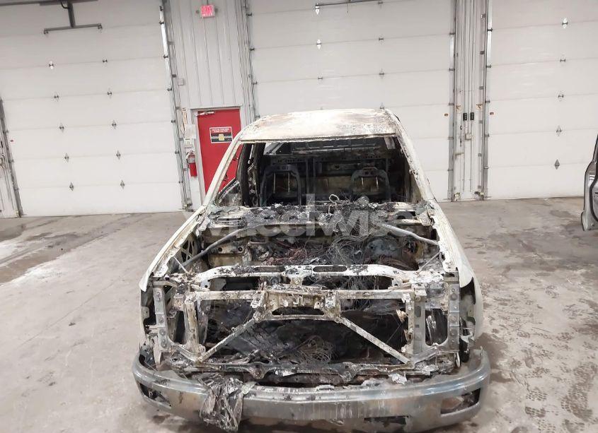 Photo 6 of 2015 Chevrolet Silverado 1500 1LT (VIN 1GCVKREC9FZ187637)