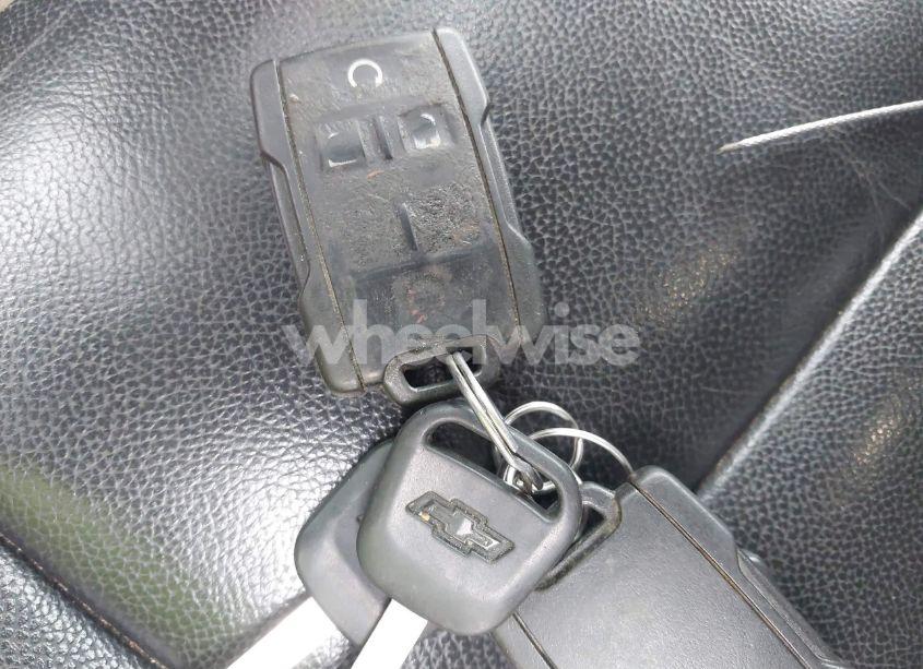 Photo 11 of 2015 Chevrolet Silverado 1500 2LT (VIN 1GCVKREC9FZ188688)