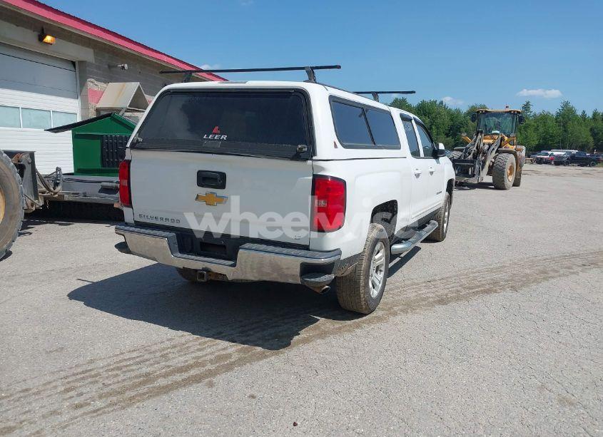 Photo 4 of 2015 Chevrolet Silverado 1500 2LT (VIN 1GCVKREC9FZ188688)