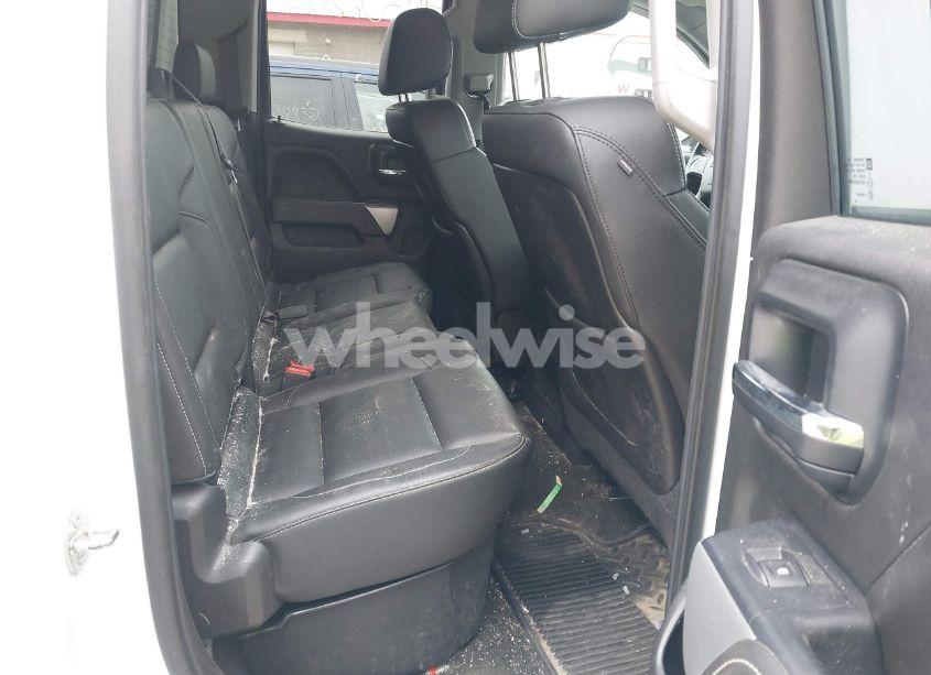 Photo 8 of 2015 Chevrolet Silverado 1500 2LT (VIN 1GCVKREC9FZ188688)