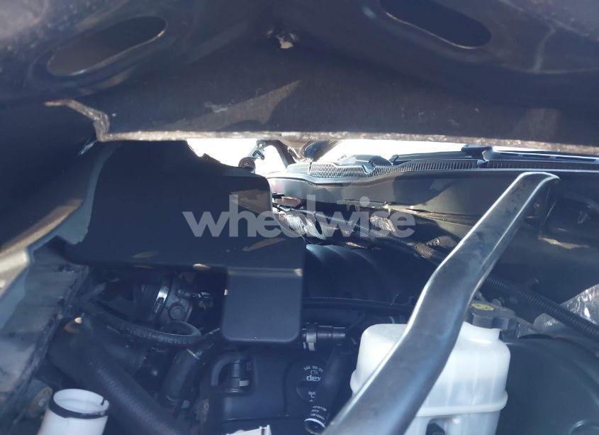 Photo 10 of 2015 Chevrolet Silverado 1500 2LT (VIN 1GCVKREC9FZ287415)