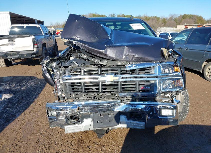 Photo 12 of 2015 Chevrolet Silverado 1500 2LT (VIN 1GCVKREC9FZ287415)