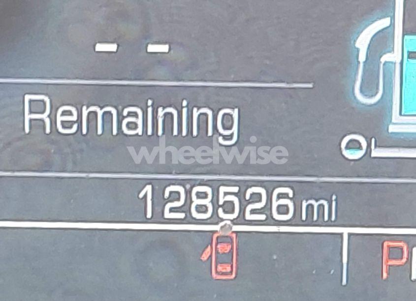 Photo 15 of 2015 Chevrolet Silverado 1500 2LT (VIN 1GCVKREC9FZ287415)